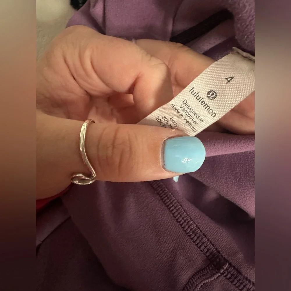 Lululemon align leggings size 4 - Picture 9 of 10